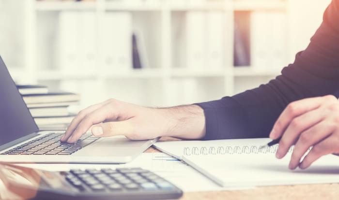 Cloud Accounting Fight Night: Xero vs. Quickbooks