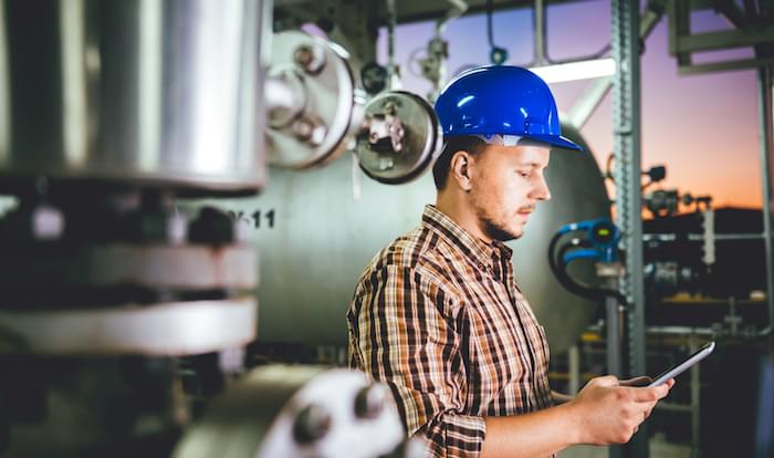 5 Top Features for Maintenance Management Software